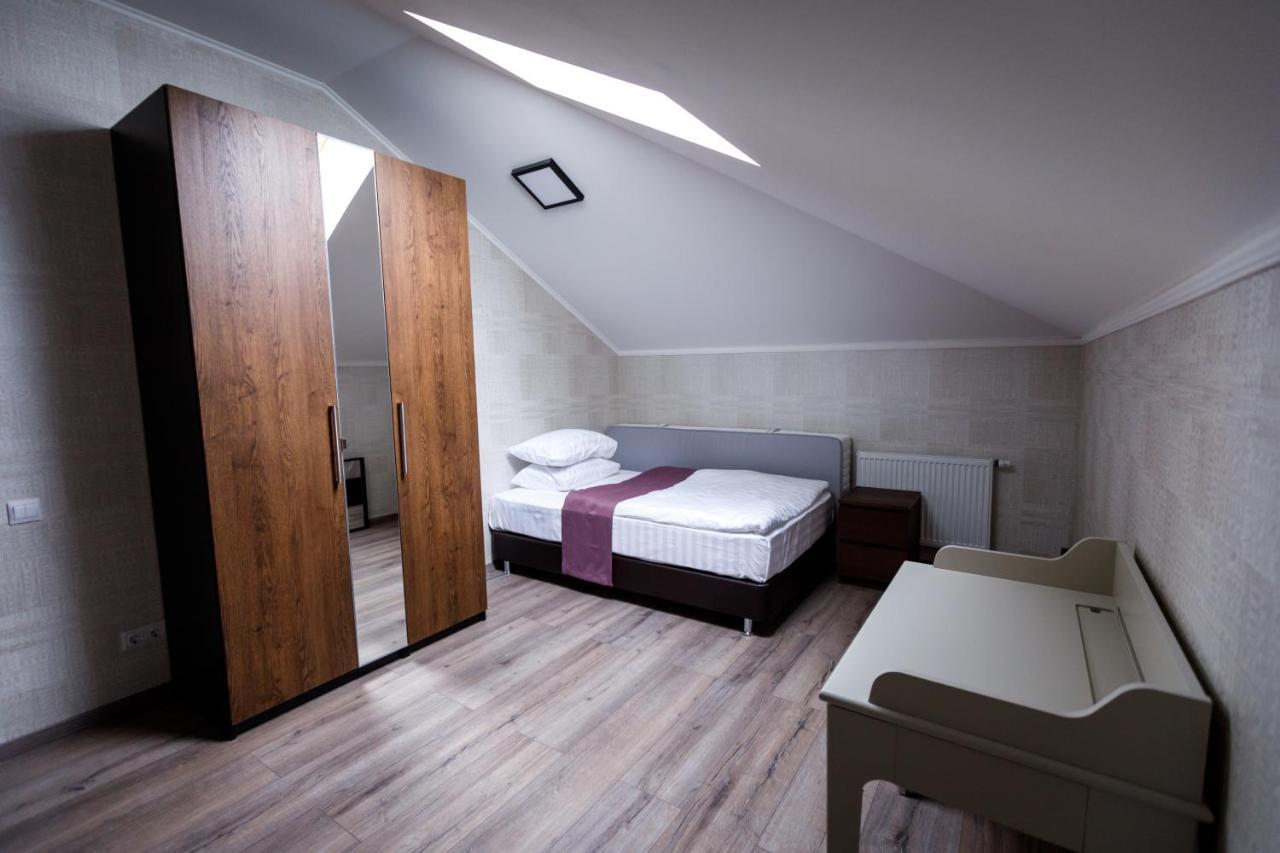 Ferienwohnung ITM Haus Rozvadov Exterior foto